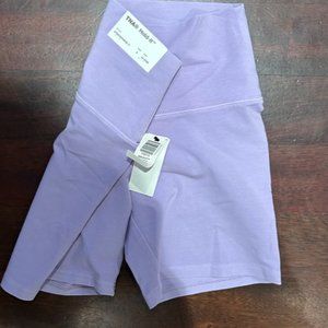 Aritzia TNA Hold-It High Rise Atmosphere 5" Biker Shorts - Lavendar